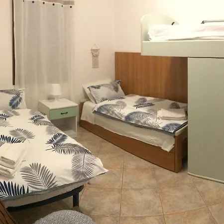 Via Genova 1480 Дом отдыха